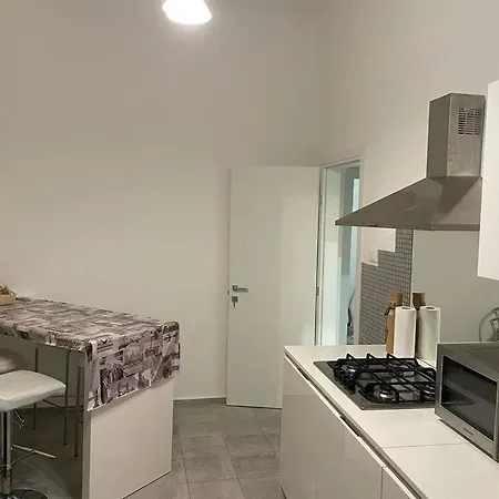 Nyaraló Chiara Trieszt